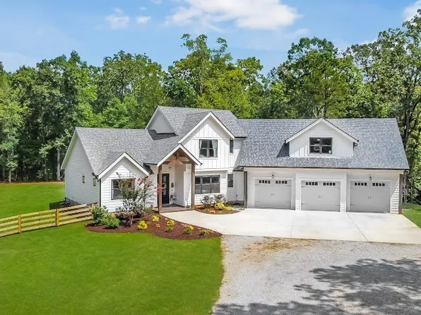 11071 Dogwood Dr, Villa Rica, GA 30180