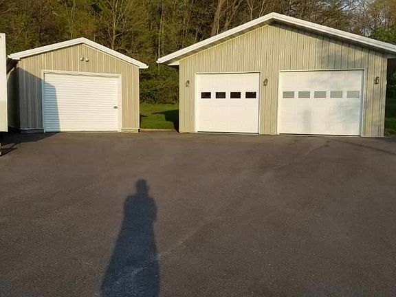 Detached Garage & Shed
