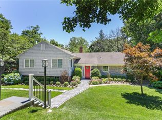 32 Claudet Way, Eastchester, NY 10709