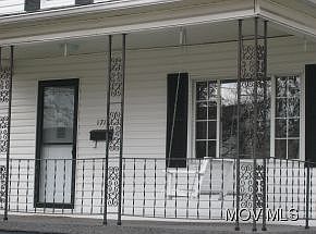 4th image of 1711 Dewey St