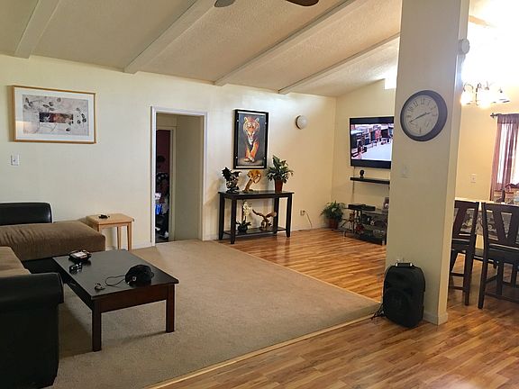 2nd image of 1077 Swaner St