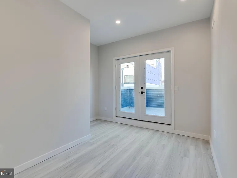 614 Hoffman St — Photo 27