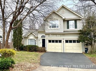 47565 Anchorage Cir, Sterling, VA 20165