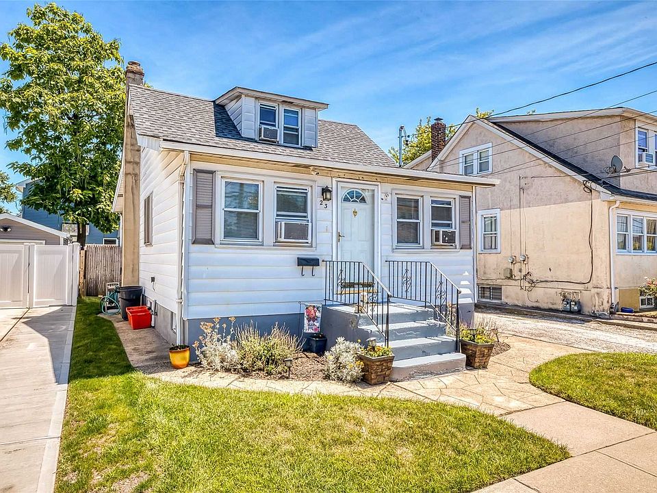 1st image of 23 Evans Ave