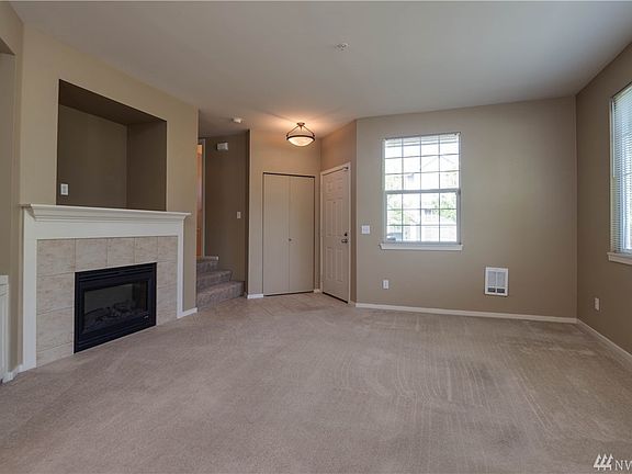 3rd image of 1115 62nd St SE Unit B