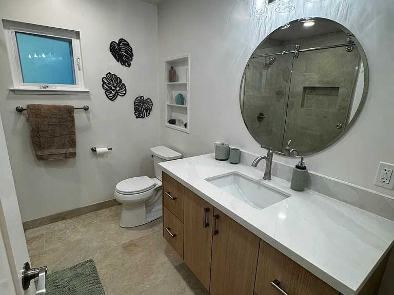 1917 Portola Dr — Photo 17