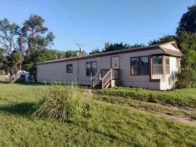 107 Seward Ave, Saint John, KS, 67576