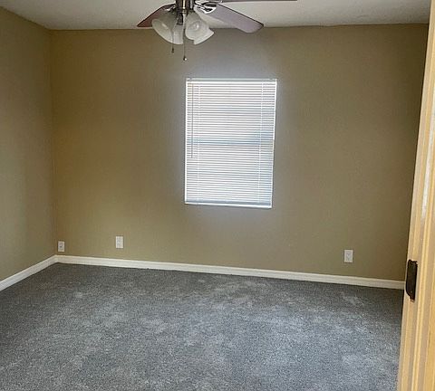 4th image of 507 Florida Dr #A