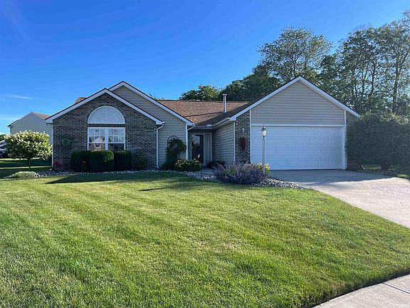 2nd image of 15803 Timberwillow Dr