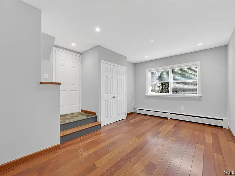 155 Roselawn Rd — Photo 16