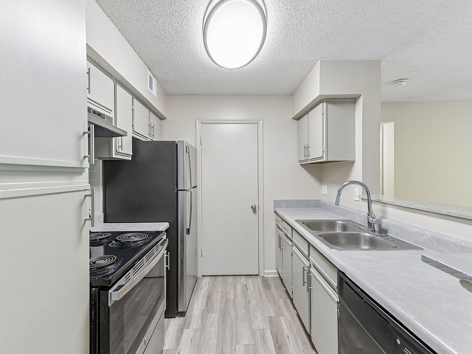 1st image of 3400 Sweetwater Rd #1703