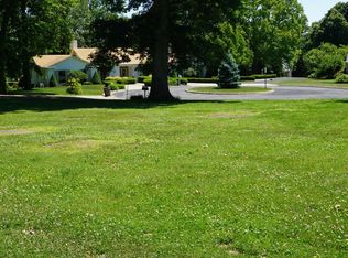 2511 Greentree Ln, Sandusky, OH 44870