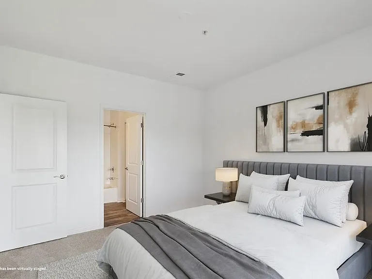 Windsor Commons Apartments — Photo 9