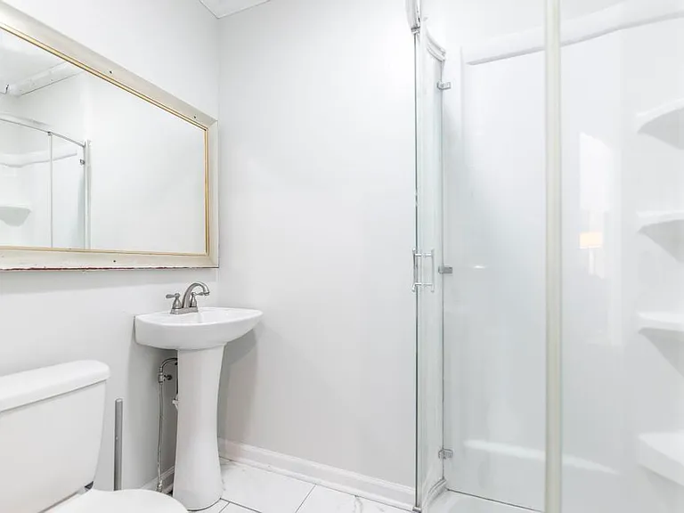 307 Persons St #4 — Photo 3