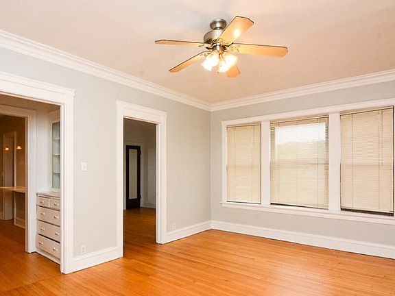 4th image of 4713 N Paulina St APT 1