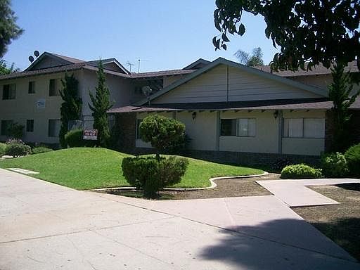 1st image of 780 W Glentana St