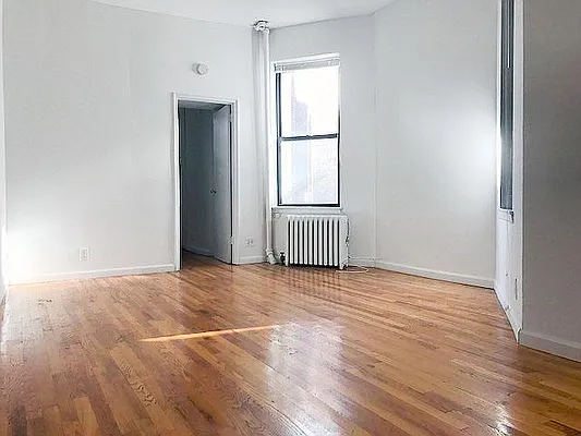 Rented by AJ Clarke | media 11