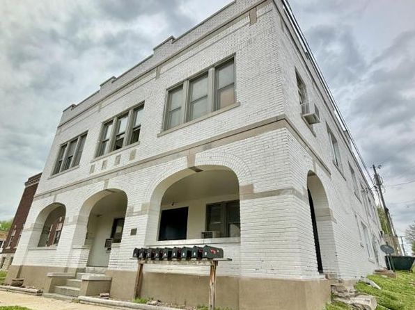 404 E Bond St UNIT 1