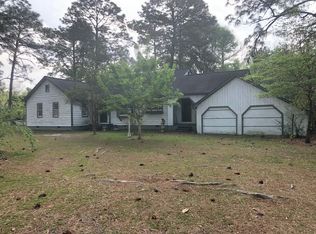795 Douglas Hwy, Hazlehurst, GA 31539