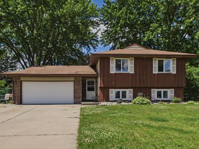 6006 Lower 131st Street Ct, Apple Valley, MN, 55124