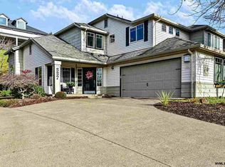 557 Inverness Dr SE, Salem, OR