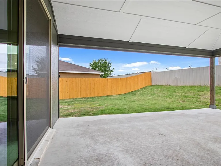 797 Freedom Cir — Photo 27