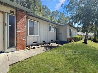 2672 Doidge Ave, Pinole, CA 94564