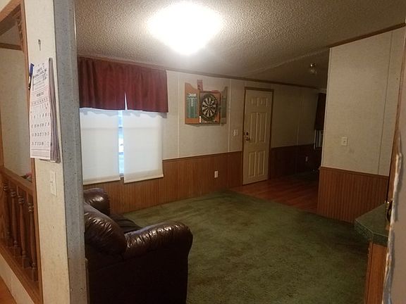 3rd image of 255 County Road 89