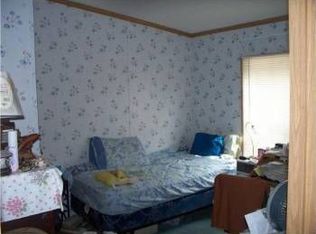 13 Black Snake Rd, Salisbury, MA 01952