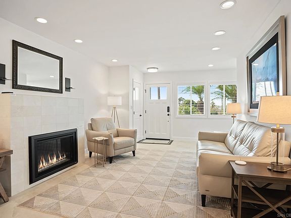 4th image of 5389 La Jolla Mesa Dr