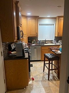 5th image of 3417 Willowood Dr