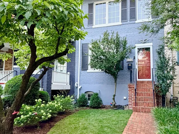 1930 37th St NW, Washington, DC 20007