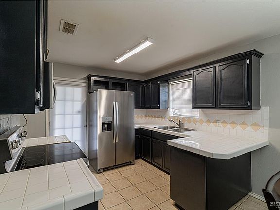 5th image of 3329 Tepoztlan St