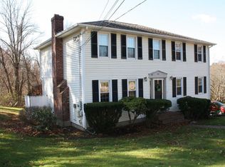 40 Stowe Rd, Grafton, MA 01519