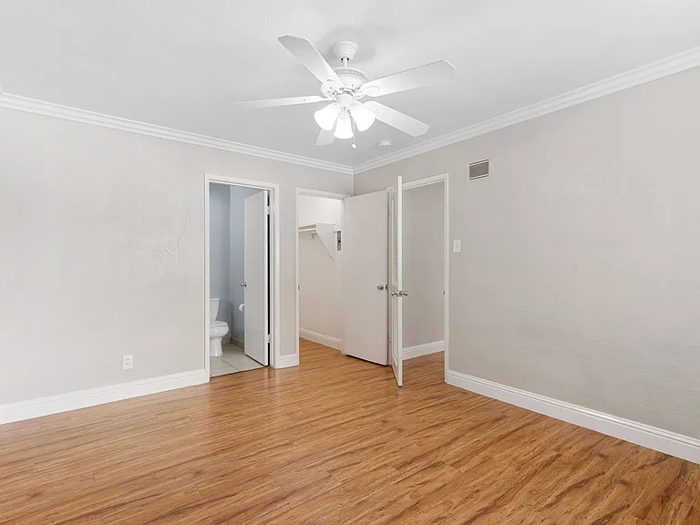 325 E William St #5 — Photo 11