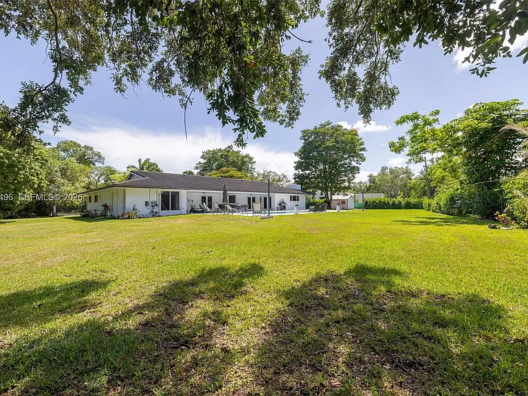 6875 N Cartee Rd — Photo 39