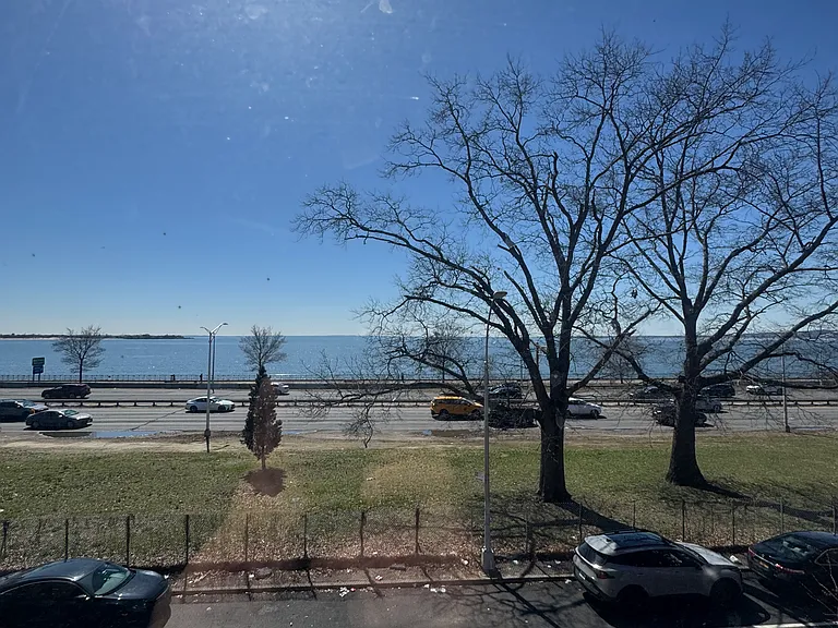 1445 Shore Pkwy #4H — Photo 1