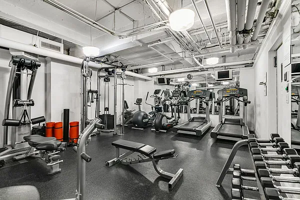 Rented by Douglas Elliman | media 16