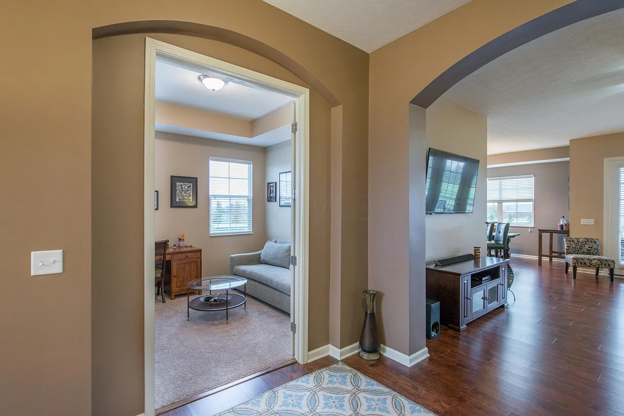 2 bed, 1621 sqft, $2,350 — Photo 4