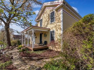 81 S Main St, CLARKSTON, MI 48346