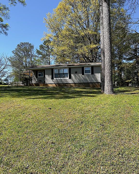 1st image of 126 McFoilton Ln