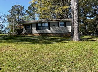 126 McFoilton Ln, Scottsboro, AL 35768