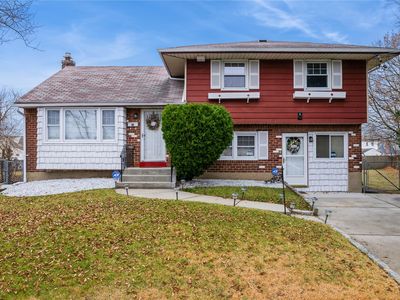 52 Rhodes Avenue, Hempstead, NY, 11550