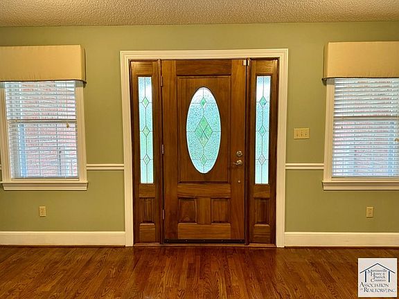 4th image of 26 Scotchtown Ct
