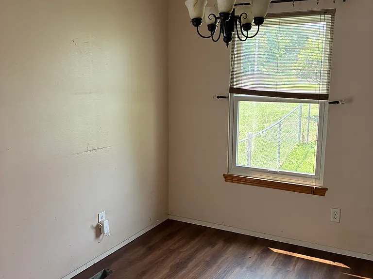 1307 Wildflower Dr — Photo 6