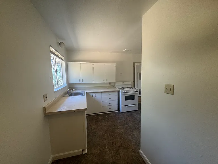 545 Hichborn St #545 — Photo 11