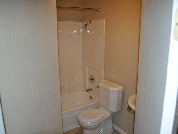 2nd image of 3360 Monica Dr