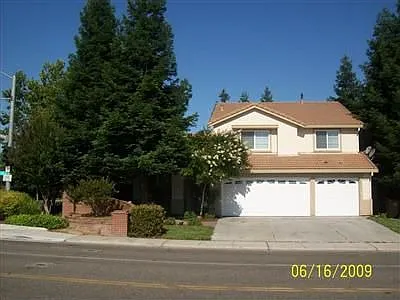 8792 Vytina Dr photo 1
