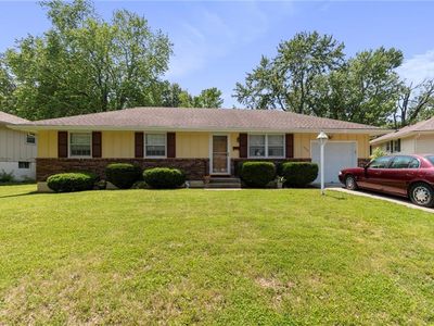15717 E 40th Ter S, Independence, MO, 64055