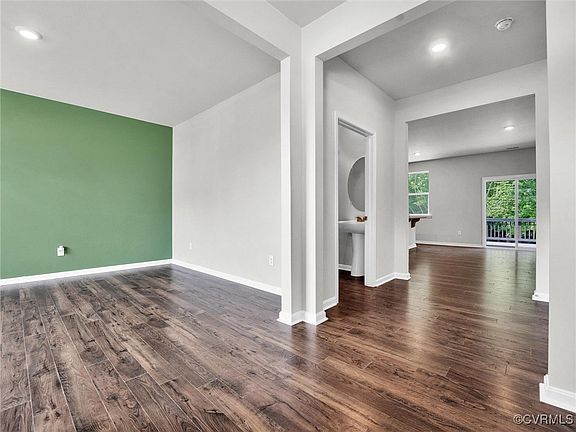 5th image of 7557 Sedge Dr